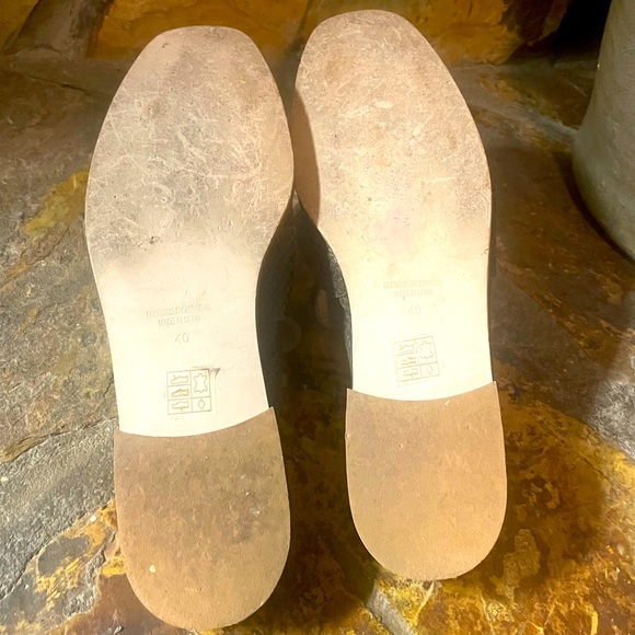 Free People Women’s Snakeskin Loafer Mules size 40 - Picture 6 of 8